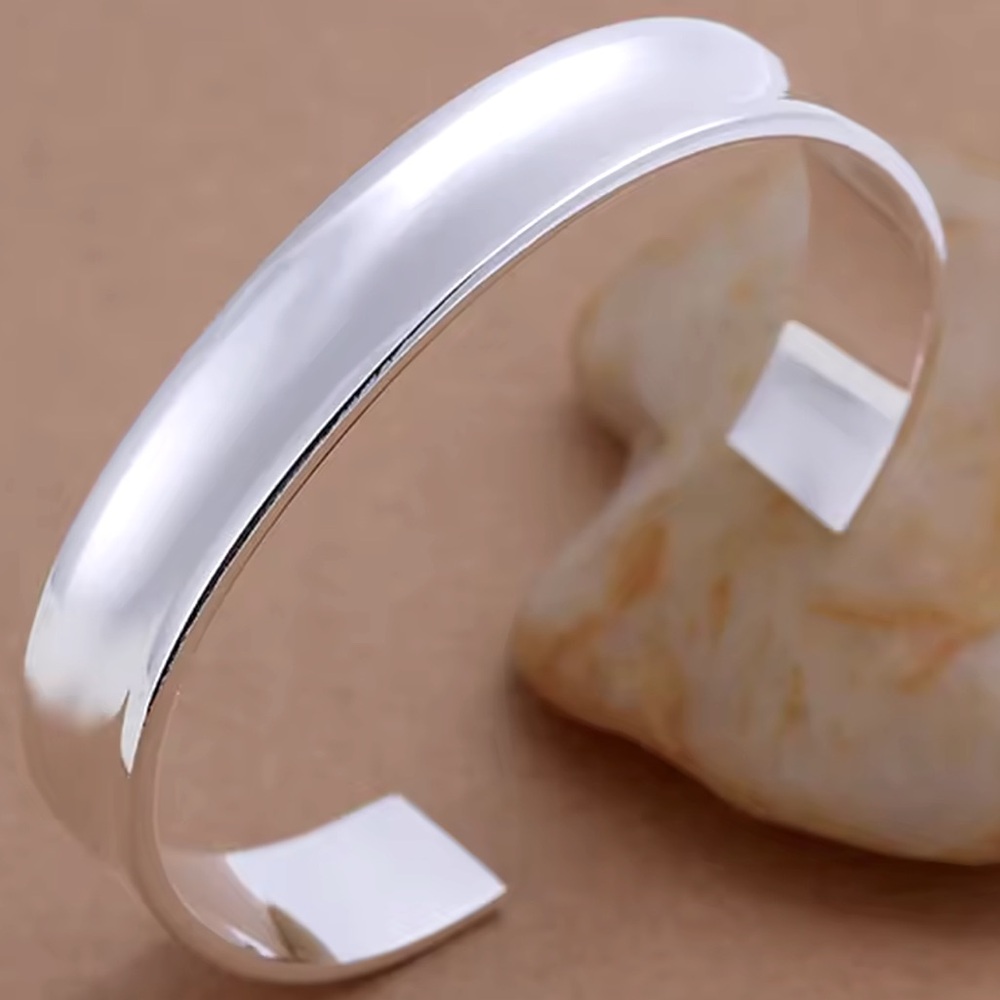 Silver cuff bracelet